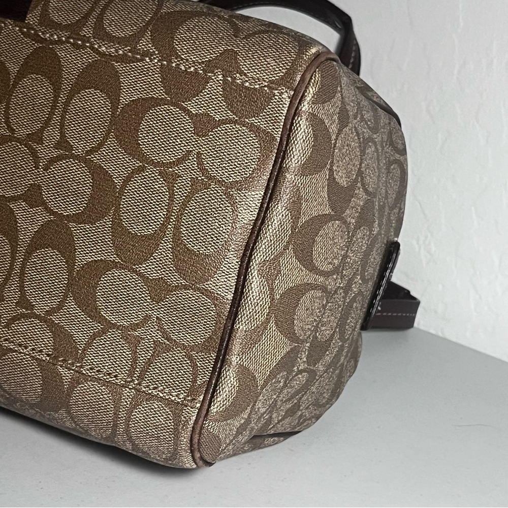Coach Brown and White Signature Bag - Picture 7 of 13